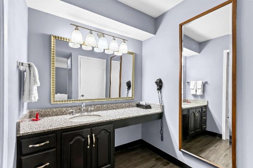 Mainstay Suites Pensacola - image 11