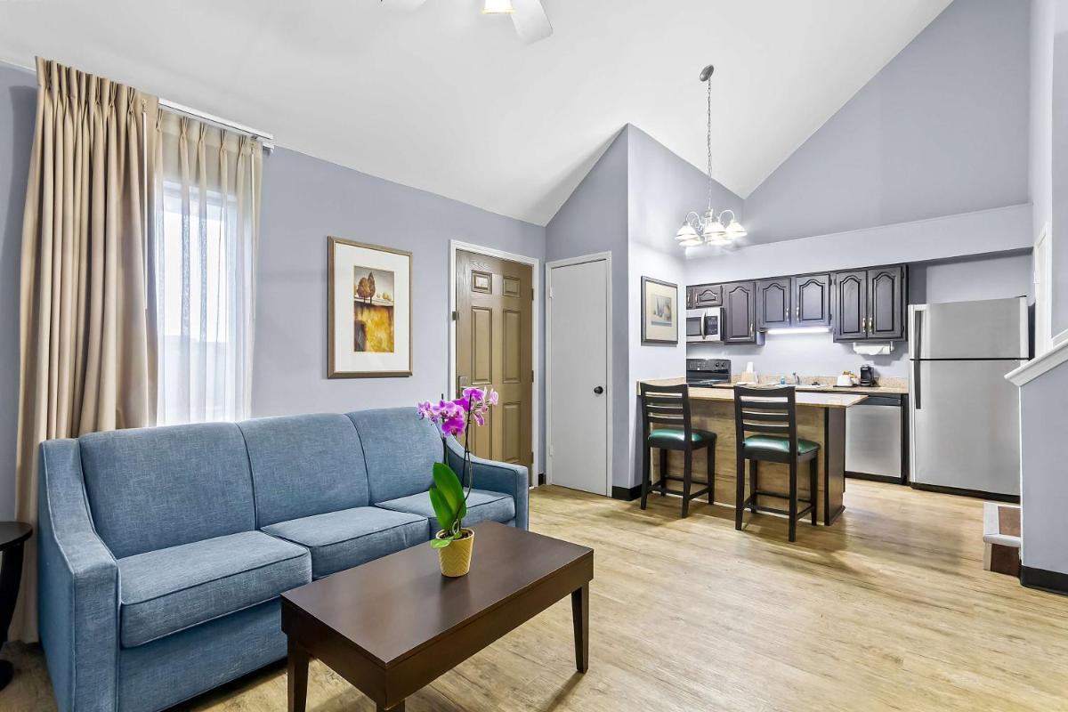 Mainstay Suites Pensacola - image 4