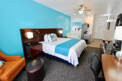 Hotel Pensacola Formerly Luxury Suites - image 27