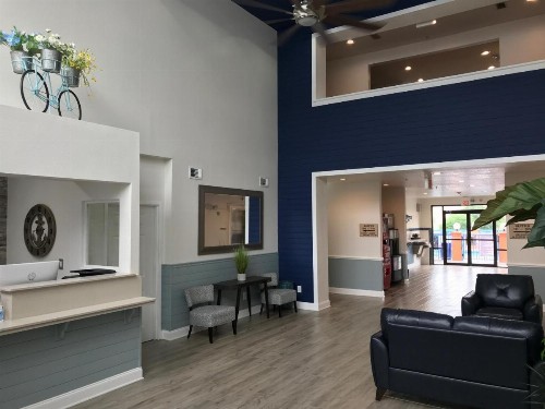 Hotel Pensacola Formerly Luxury Suites - image 30