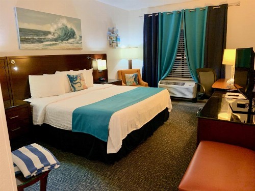 Hotel Pensacola Formerly Luxury Suites - image 35