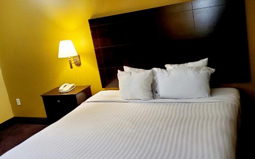 Sweet Dream Inn - image 21