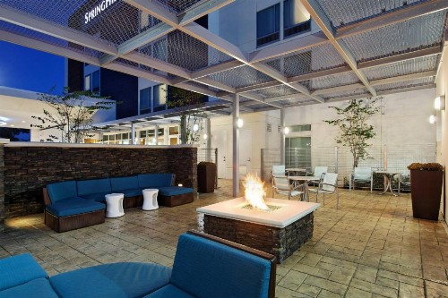 SpringHill Suites by Marriott Pensacola - image 6