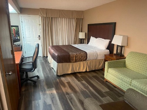 Key West Inn - Pensacola - image 28