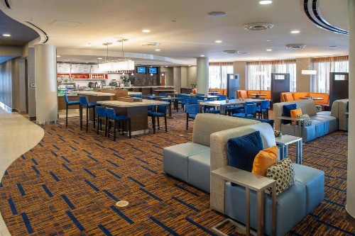 Courtyard by Marriott Pensacola Downtown - image 11