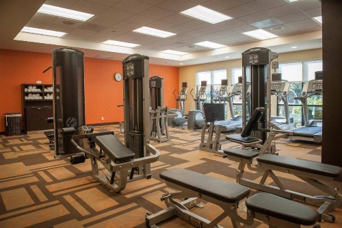 Courtyard by Marriott Pensacola Downtown - image 13