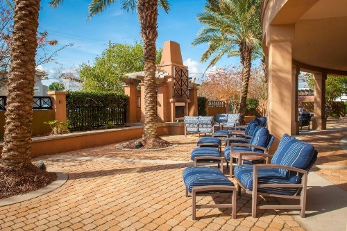 Courtyard by Marriott Pensacola Downtown - image 18