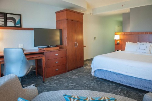 Courtyard by Marriott Pensacola Downtown - image 19