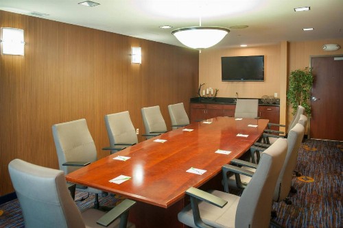 Courtyard by Marriott Pensacola Downtown - image 7