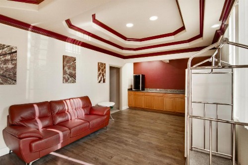 Red Roof Inn & Suites Pensacola-NAS Corry - image 19