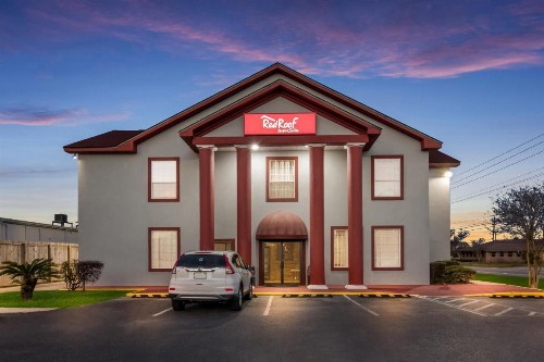 Red Roof Inn & Suites Pensacola-NAS Corry - image 29
