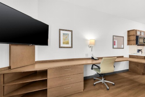 Candlewood Suites - Pensacola - University Area an IHG Hotel - image 39