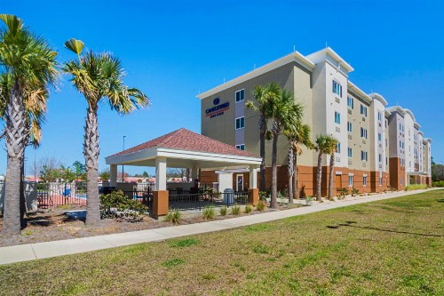 Candlewood Suites - Pensacola - University Area an IHG Hotel - image 4