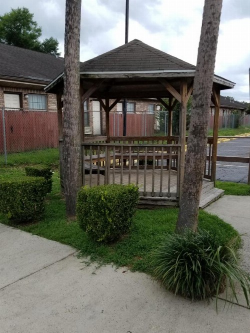 Executive Inn - image 19