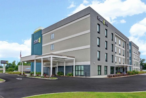 Home2 Suites Pensacola I-10 At North Davis Hwy - image 12