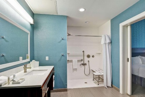 Home2 Suites Pensacola I-10 At North Davis Hwy - image 25