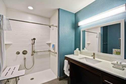Home2 Suites Pensacola I-10 At North Davis Hwy - image 26