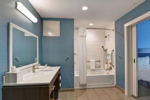 Home2 Suites Pensacola I-10 At North Davis Hwy - image 27