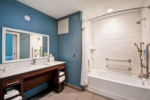 Home2 Suites Pensacola I-10 At North Davis Hwy - image 29