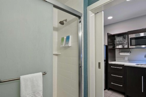Home2 Suites Pensacola I-10 At North Davis Hwy - image 35