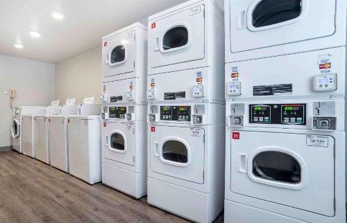 Woodspring Suites Pensacola Northeast - image 16