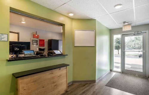 Woodspring Suites Pensacola Northeast - image 18