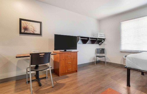 Woodspring Suites Pensacola Northeast - image 19