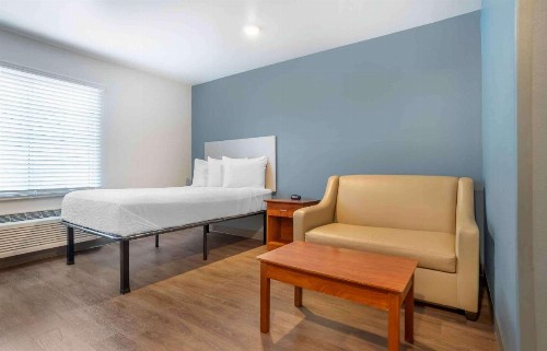 Woodspring Suites Pensacola Northeast - image 20