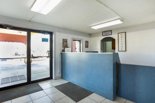 OYO Hotel Pensacola I-10 & Hwy 29 - image 12