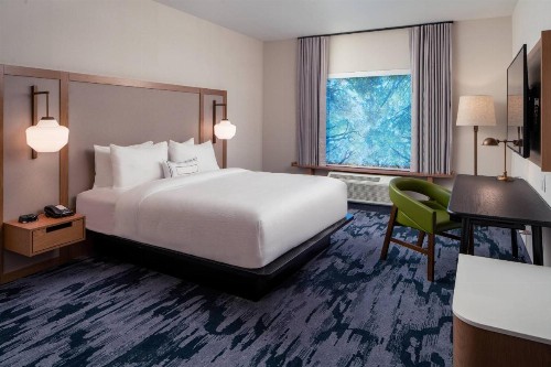 Fairfield Inn & Suites by Marriott Pensacola West I-10 - image 14