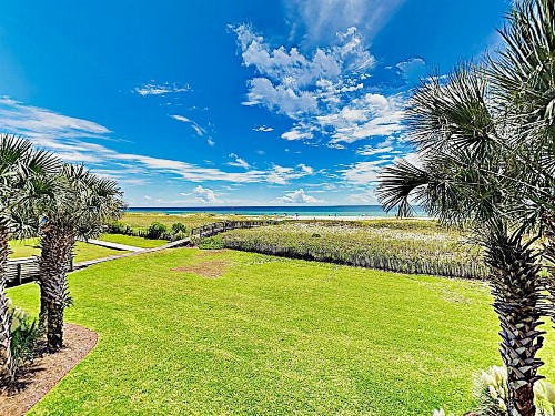 New Listing! Beachfront Gem With Pools & Docks Condo