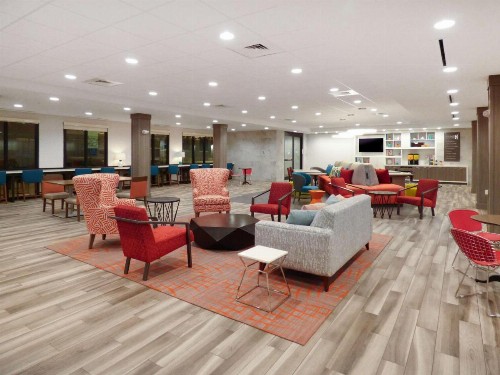 Home2 Suites by Hilton Pensacola I 10 Pine Forest Road FL - image 4