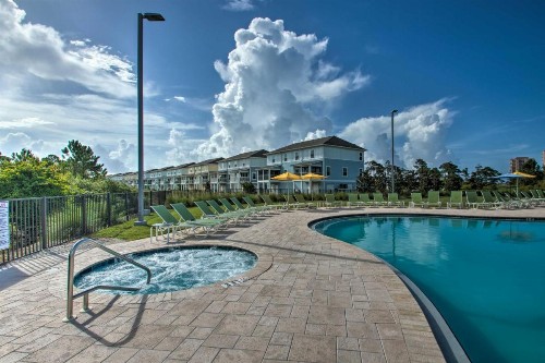 Chic Villa with Pool Access Boardwalk to Beach! - image 4