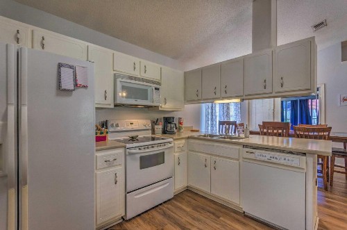 Cozy Pensacola Home with Yard 10 Mi to Dtwn! - image 11