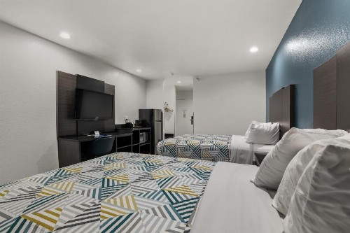 Red Lion Inn & Suites Perris - image 50