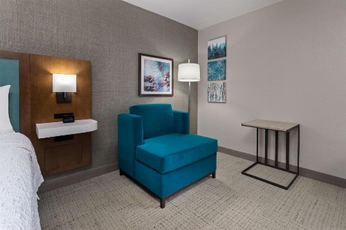 Hampton Inn Perry - image 2