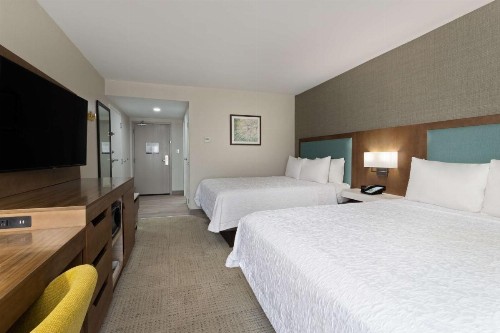 Hampton Inn Perry - image 4