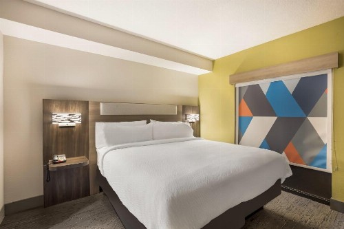 Holiday Inn Express Hotel & Suites Perry an IHG Hotel - image 45