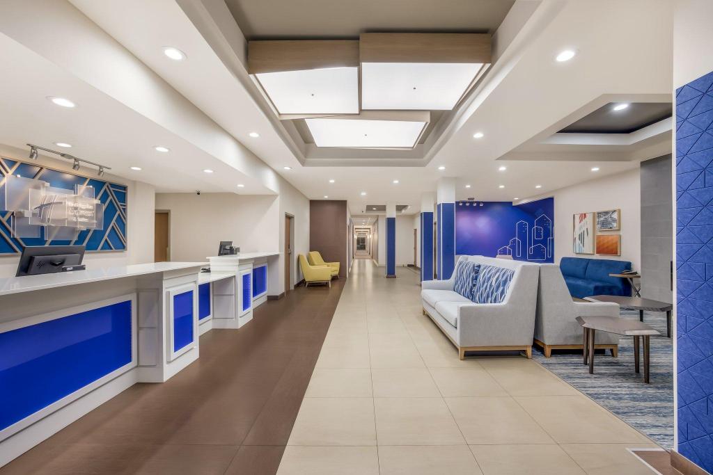 Holiday Inn Express Hotel & Suites Perry an IHG Hotel - image 5