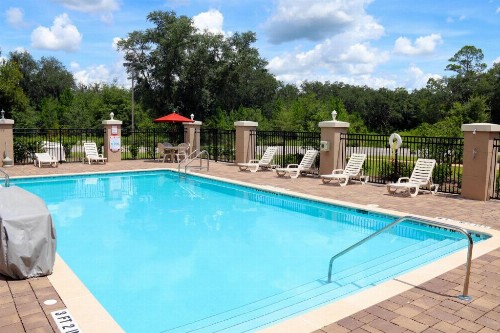 Holiday Inn Express Hotel & Suites Perry an IHG Hotel - image 8