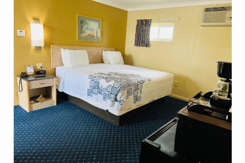 Budget Inn - Perrysburg - image 26