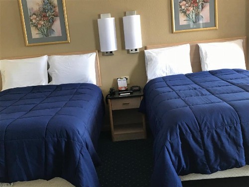 Budget Inn - Perrysburg - image 33