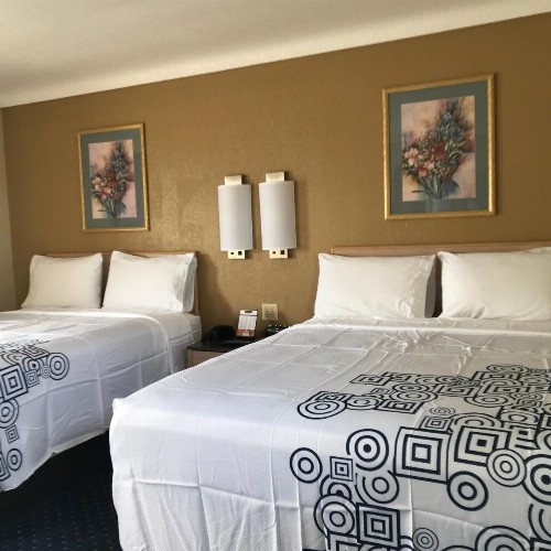 Budget Inn - Perrysburg - image 41