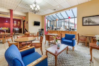 Econo Lodge Perrysburg