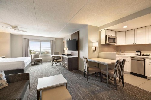 Homewood Suites by Hilton Philadelphia-City Avenue - image 14