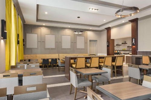 Homewood Suites by Hilton Philadelphia-City Avenue - image 4