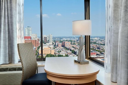 DoubleTree by Hilton Philadelphia Center City - image 45