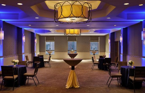 DoubleTree by Hilton Philadelphia Center City - image 8