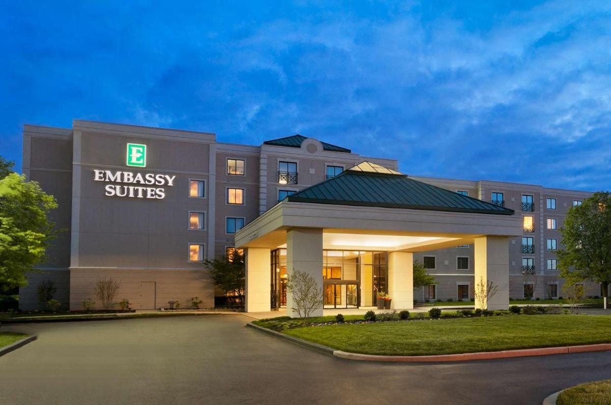 Embassy Suites by Hilton Philadelphia Airport - main image