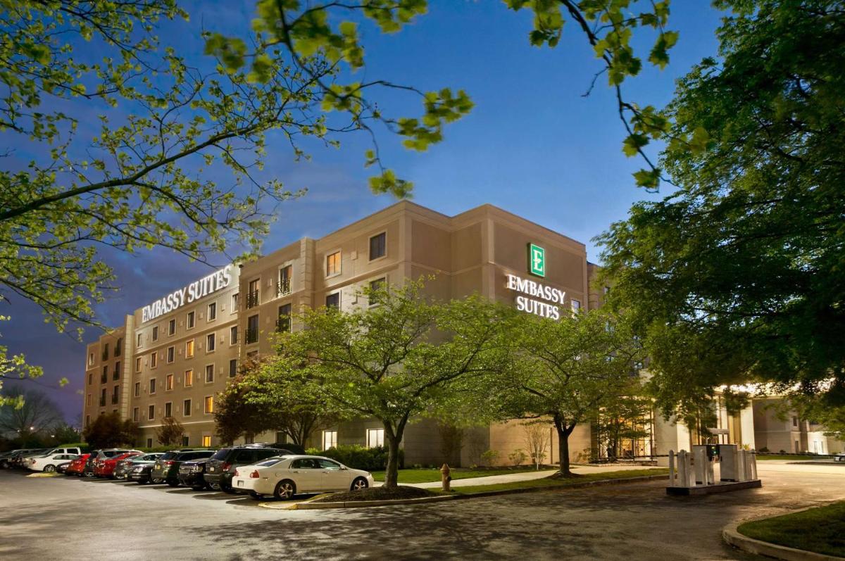 Embassy Suites by Hilton Philadelphia Airport - image 4
